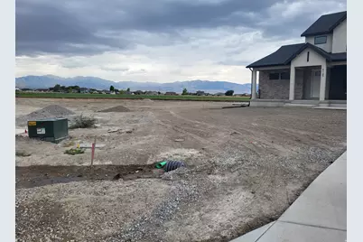 4165 N 560 W #007, Erda, UT 84074 - Photo 3