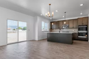 4165 N 560 W, Erda, UT 84074 - Photo 7