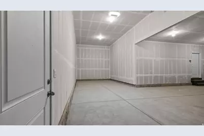 4165 N 560 W #007, Erda, UT 84074 - Photo 33