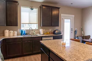 935 W Lotus Brook Dr, South Salt Lake, UT 84119 - Photo 7