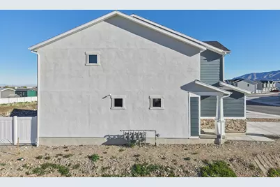270 E Serenity Ave #1133, Tooele, UT 84074 - Photo 15
