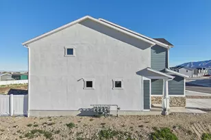 270 E Serenity Ave, Tooele, UT 84074 - Photo 15