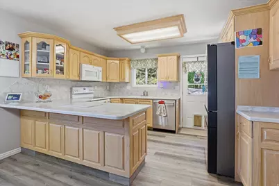 945 S 800 W, Brigham City, UT 84302 - Photo 9