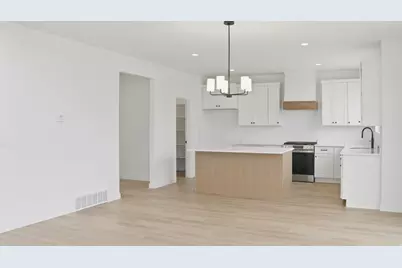 6943 W Sydney Peak Ln S #417, West Jordan, UT 84081 - Photo 11