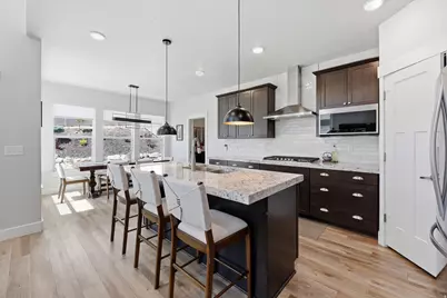 14706 S Glacial Peak Dr, Draper, UT 84020 - Photo 9