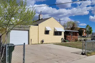 207 N Rawlins St, East Carbon, UT 84520 - Photo 3