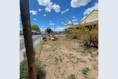 207 N Rawlins St, East Carbon, UT 84520 - Photo 41