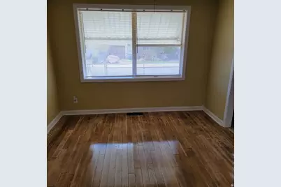 207 N Rawlins St, East Carbon, UT 84520 - Photo 11
