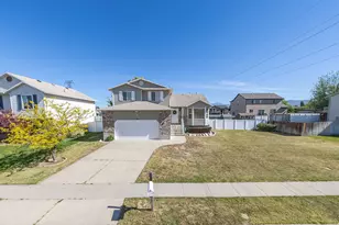 3184 W 5525 S, Roy, UT 84067 - Photo 1