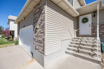 3184 W 5525 S, Roy, UT 84067 - Photo 7
