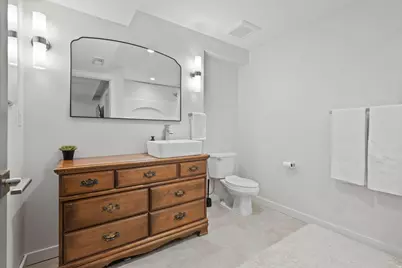 1040 E Larkspur Dr, Sandy, UT 84094 - Photo 33