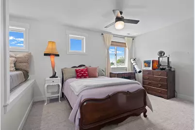 1040 E Larkspur Dr, Sandy, UT 84094 - Photo 15