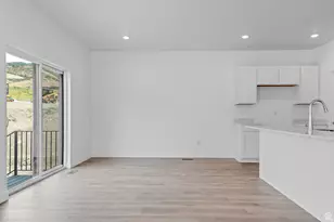 564 E Levengrove Dr, Lehi, UT 84048 - Photo 7