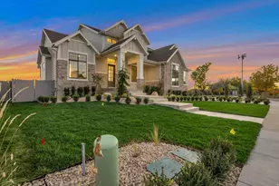 695 W Hidden Farm Dr, Farmington, UT 84025 - Photo 3