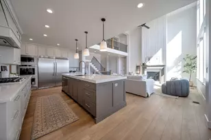 695 W Hidden Farm Dr, Farmington, UT 84025 - Photo 1