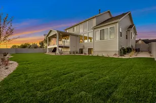 695 W Hidden Farm Dr, Farmington, UT 84025 - Photo 9
