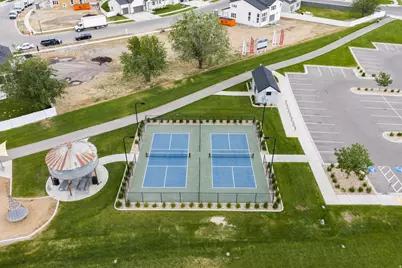 646 S Meade St, Mapleton, UT 84664 - Photo 41