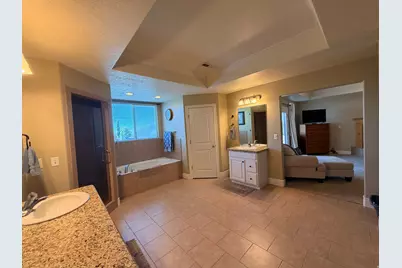 2368 S 825 W, Syracuse, UT 84075 - Photo 23