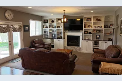 2368 S 825 W, Syracuse, UT 84075 - Photo 11