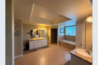 2368 S 825 W, Syracuse, UT 84075 - Photo 21