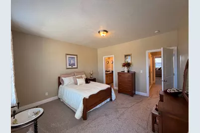 2368 S 825 W, Syracuse, UT 84075 - Photo 41