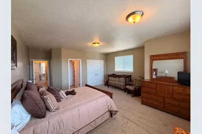 2368 S 825 W, Syracuse, UT 84075 - Photo 25