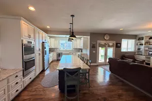 2368 S 825 W, Syracuse, UT 84075 - Photo 17