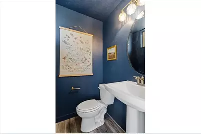 370 W Knights Ln, Layton, UT 84041 - Photo 7