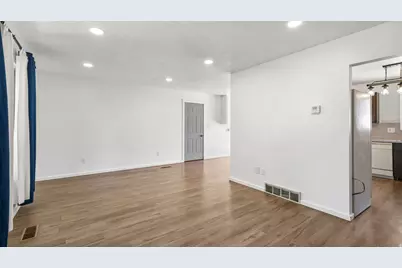 385 E 1000 N, Orem, UT 84057 - Photo 5