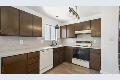 385 E 1000 N, Orem, UT 84057 - Photo 7