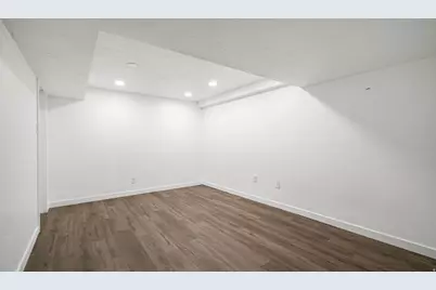 385 E 1000 N, Orem, UT 84057 - Photo 23
