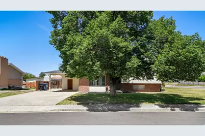 385 E 1000 N, Orem, UT 84057 - Photo 25