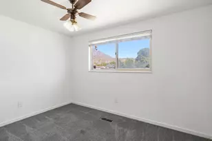 385 E 1000 N, Orem, UT 84057 - Photo 15