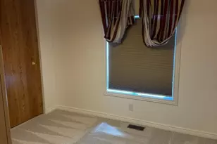 3800 S 1900 W, Roy, UT 84067 - Photo 11