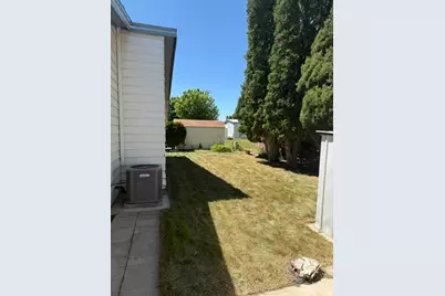 3800 S 1900 W #242, Roy, UT 84067 - Photo 17