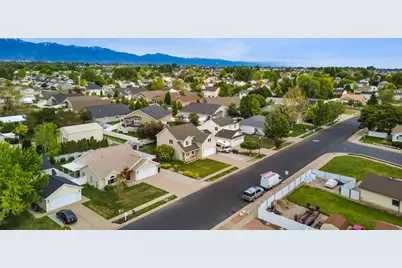 1756 N 2615 W, Clinton, UT 84015 - Photo 13