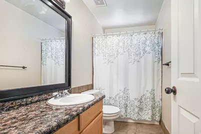 1756 N 2615 W, Clinton, UT 84015 - Photo 13