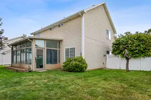 1756 N 2615 W, Clinton, UT 84015 - Photo 27