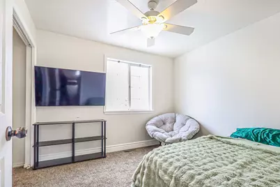 1756 N 2615 W, Clinton, UT 84015 - Photo 17