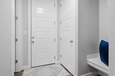 7109 W Jayson Dr S, West Jordan, UT 84081 - Photo 11