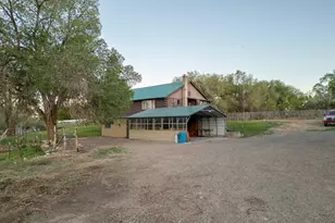 320 N 200 E, Vernal, UT 84078 - Photo 3