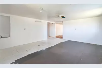 320 N 200 E, Vernal, UT 84078 - Photo 39