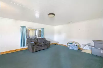 320 N 200 E, Vernal, UT 84078 - Photo 21