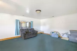 320 N 200 E, Vernal, UT 84078 - Photo 21