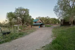 320 N 200 E, Vernal, UT 84078 - Photo 9
