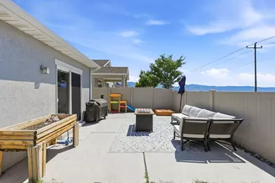1175 W Silver Hollow Rd, Syracuse, UT 84075 - Photo 31