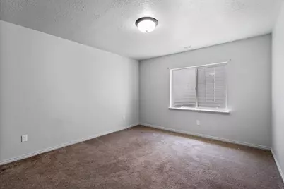 319 W Lariat Blvd, Saratoga Springs, UT 84045 - Photo 27