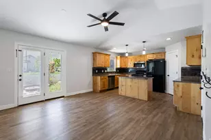 319 W Lariat Blvd, Saratoga Springs, UT 84045 - Photo 7