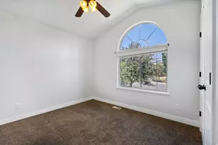 319 W Lariat Blvd, Saratoga Springs, UT 84045 - Photo 17