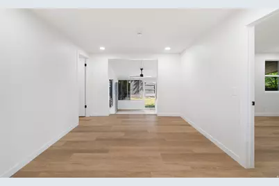 1098 E Lori Way, Murray, UT 84117 - Photo 13